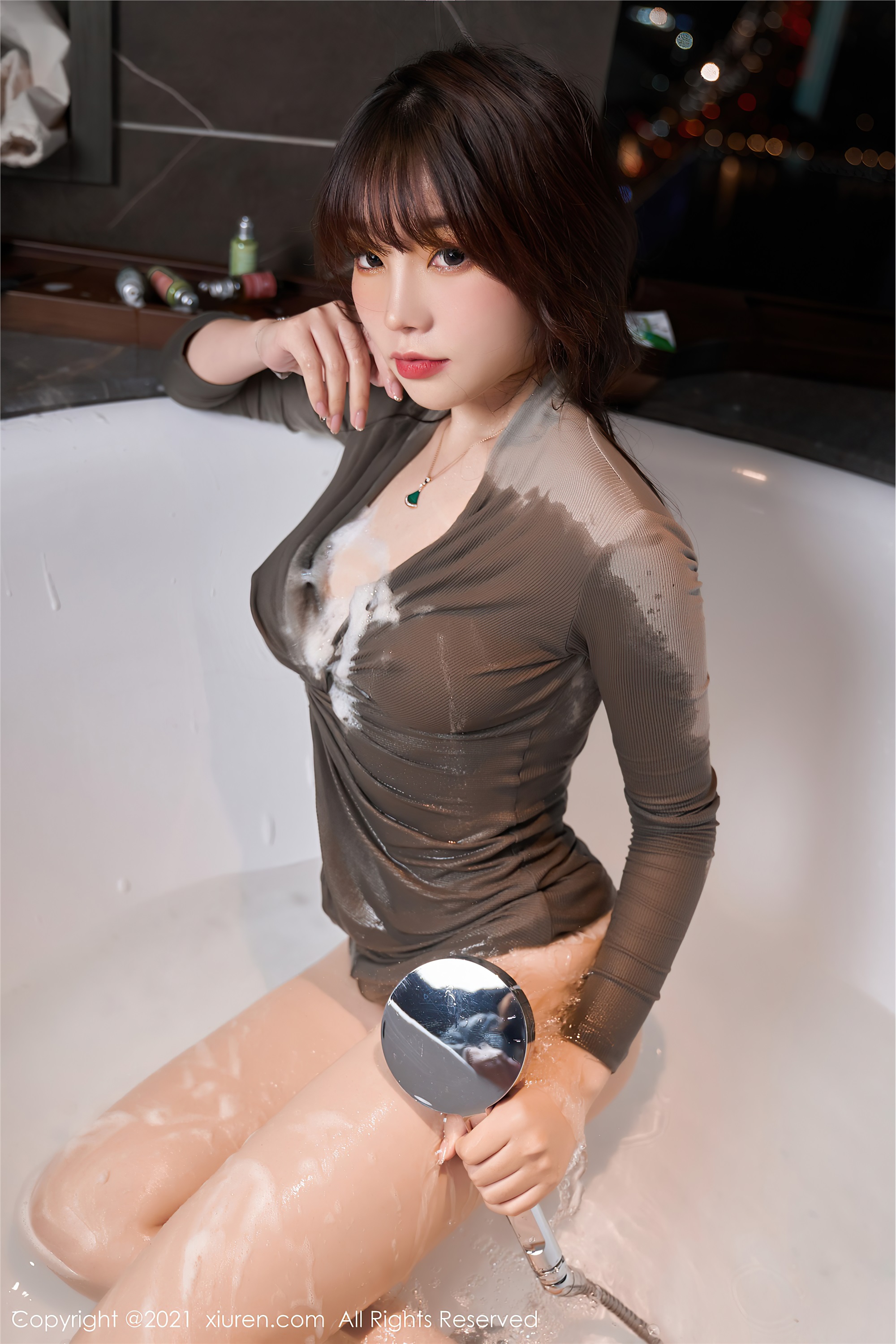 XiuRen秀人网  2021.03.19 No.3224 芝芝Booty